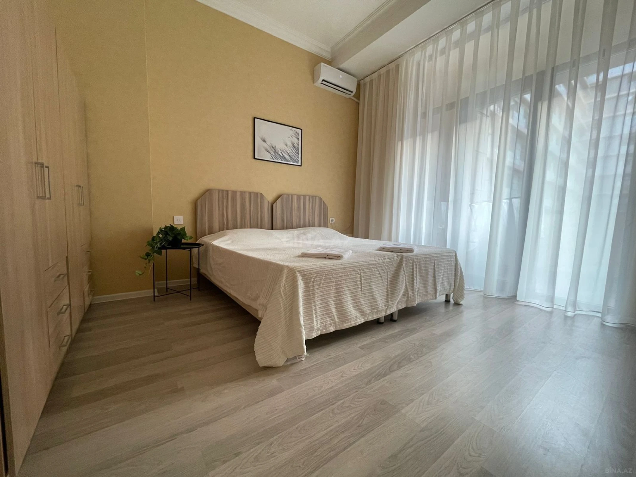 Kirayə verilir 2 otaqlı mənzil 56 m²
