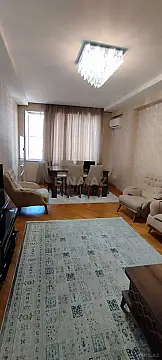 Satılır 3 otaqlı mənzil 90 m² — Bakı, 8-ci mikrorayon 3 otaq 90.00 m²