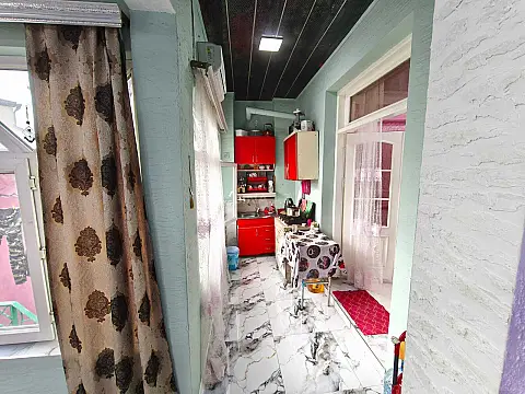 Satılır 4 otaqlı həyət evi 166 m²