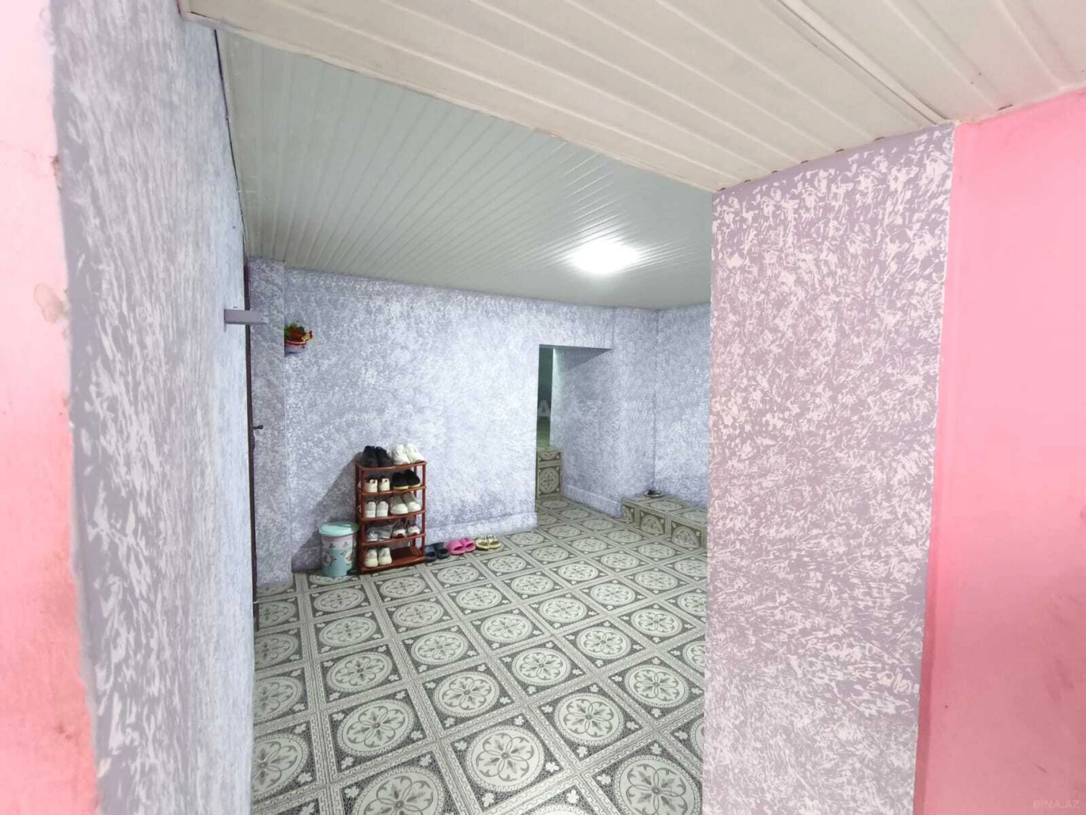 Satılır 4 otaqlı həyət evi 166 m²