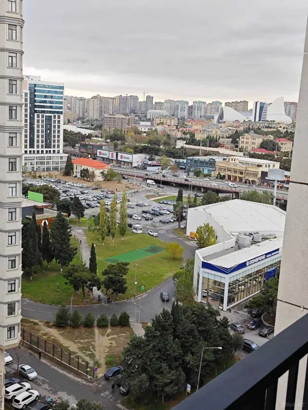 Satılır 2 otaqlı mənzil 68.5 m²