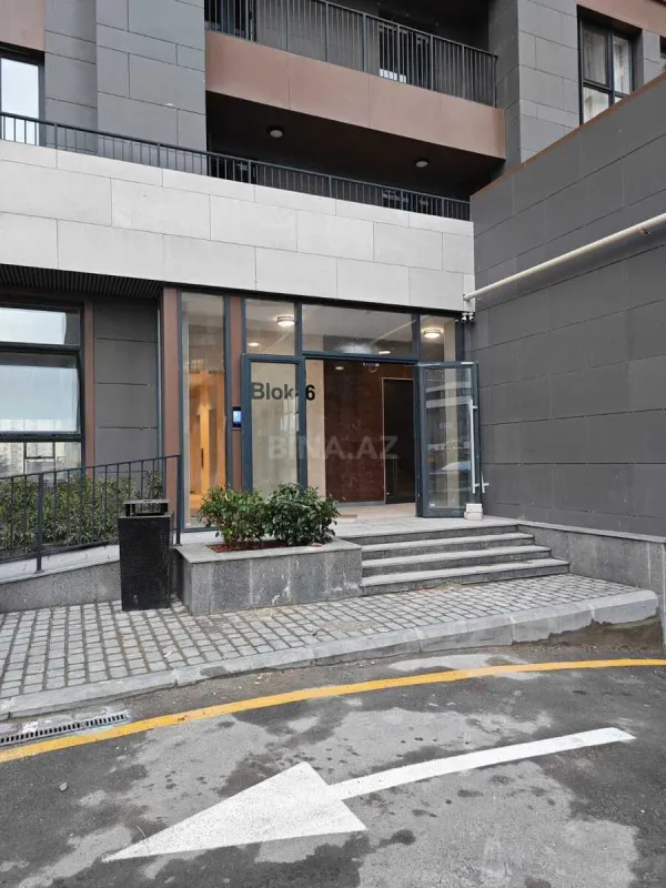 Satılır 2 otaqlı mənzil 68.5 m²