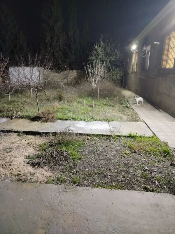 Satılır 4 otaqlı həyət evi 130 m²