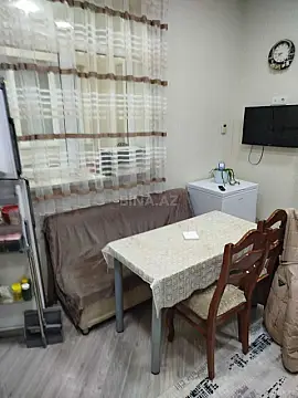 Satılır 4 otaqlı həyət evi 130 m²