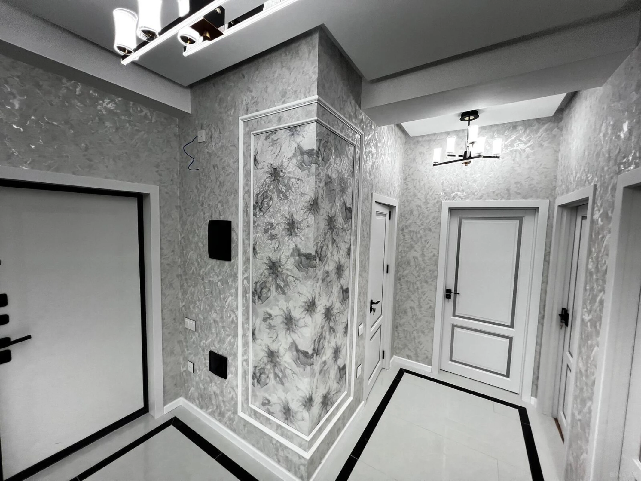 Satılır 3 otaqlı mənzil 87 m²