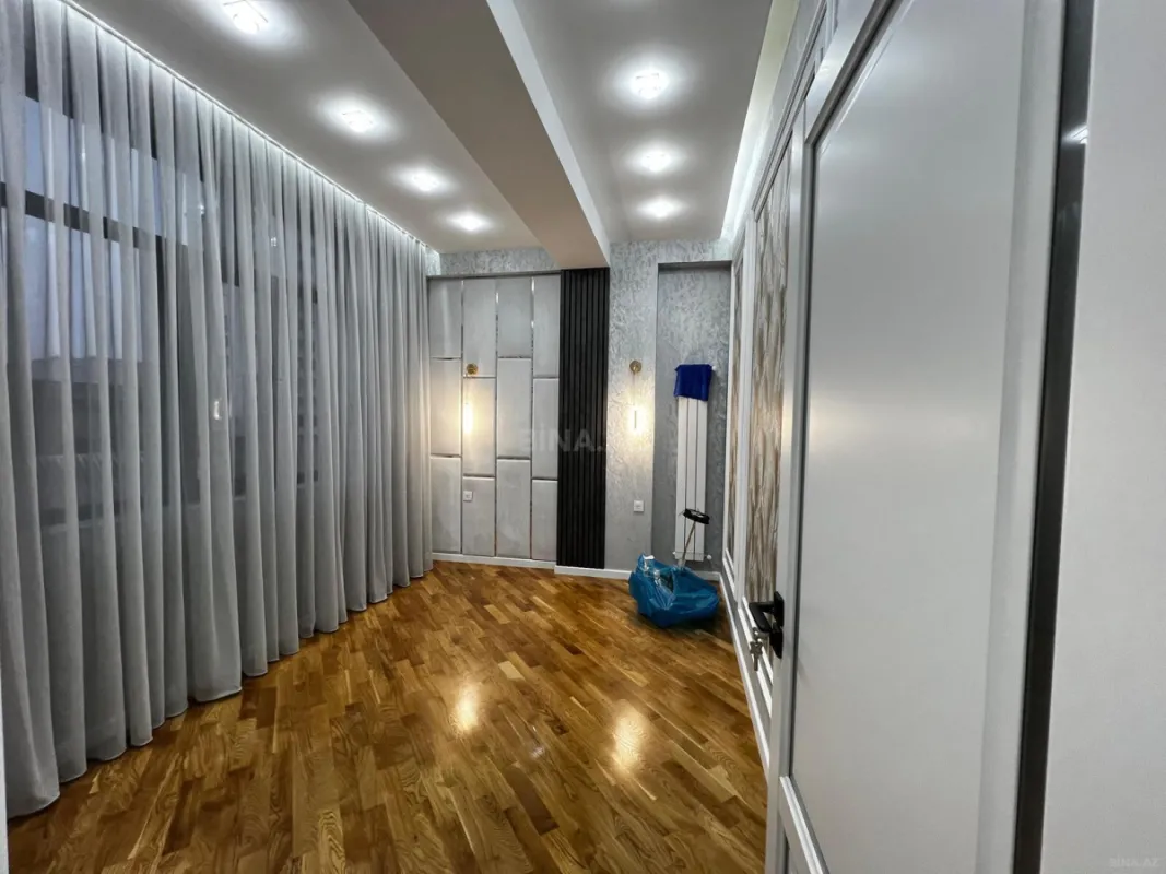 Satılır 3 otaqlı mənzil 87 m²