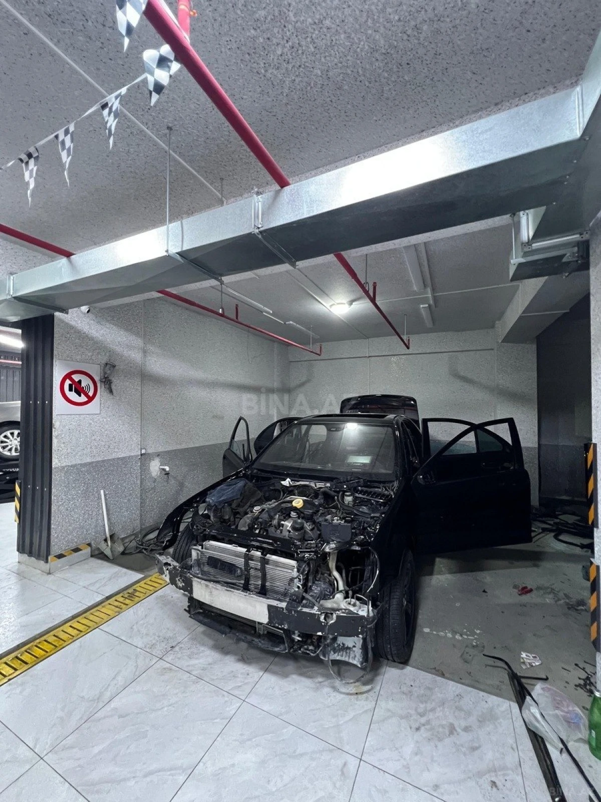 Satılır obyekt 490 m²