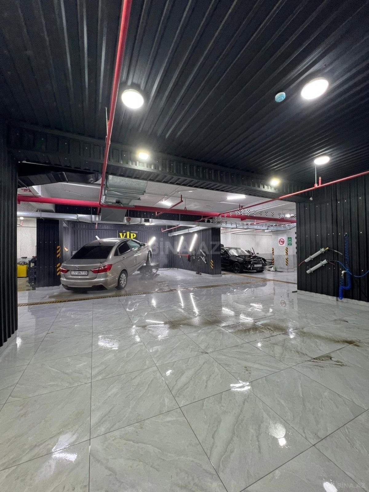 Satılır obyekt 490 m²