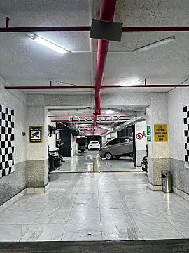 Satılır obyekt 490 m²