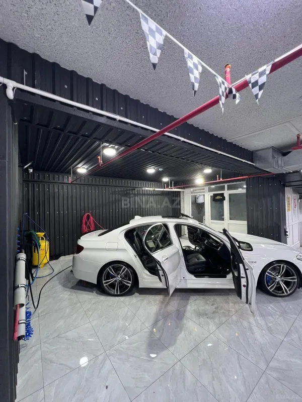 Satılır obyekt 490 m²