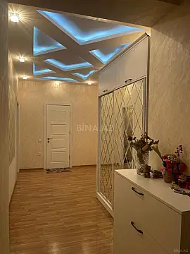 Satılır 3 otaqlı mənzil 107 m²