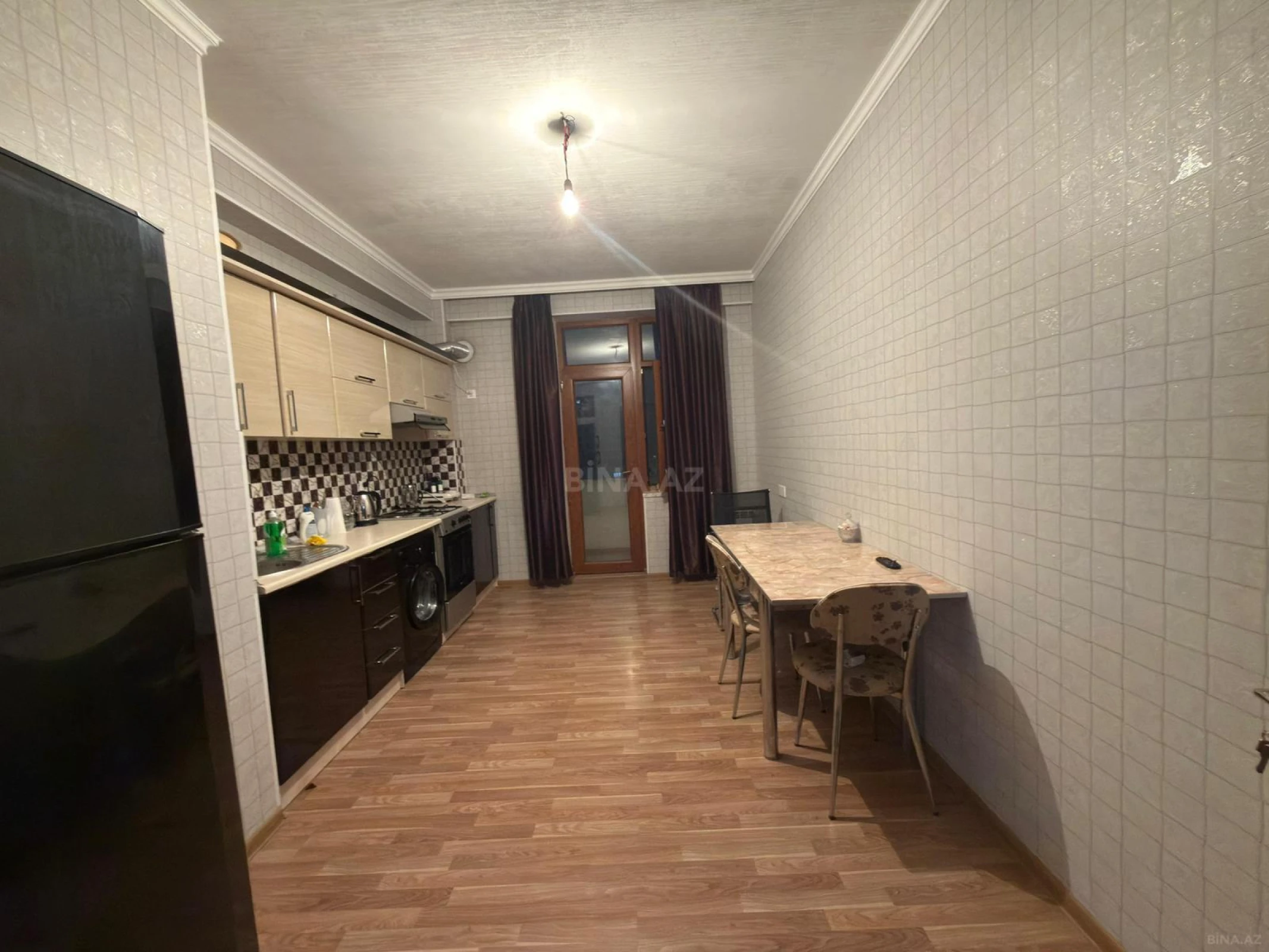 Satılır 2 otaqlı mənzil 85 m²