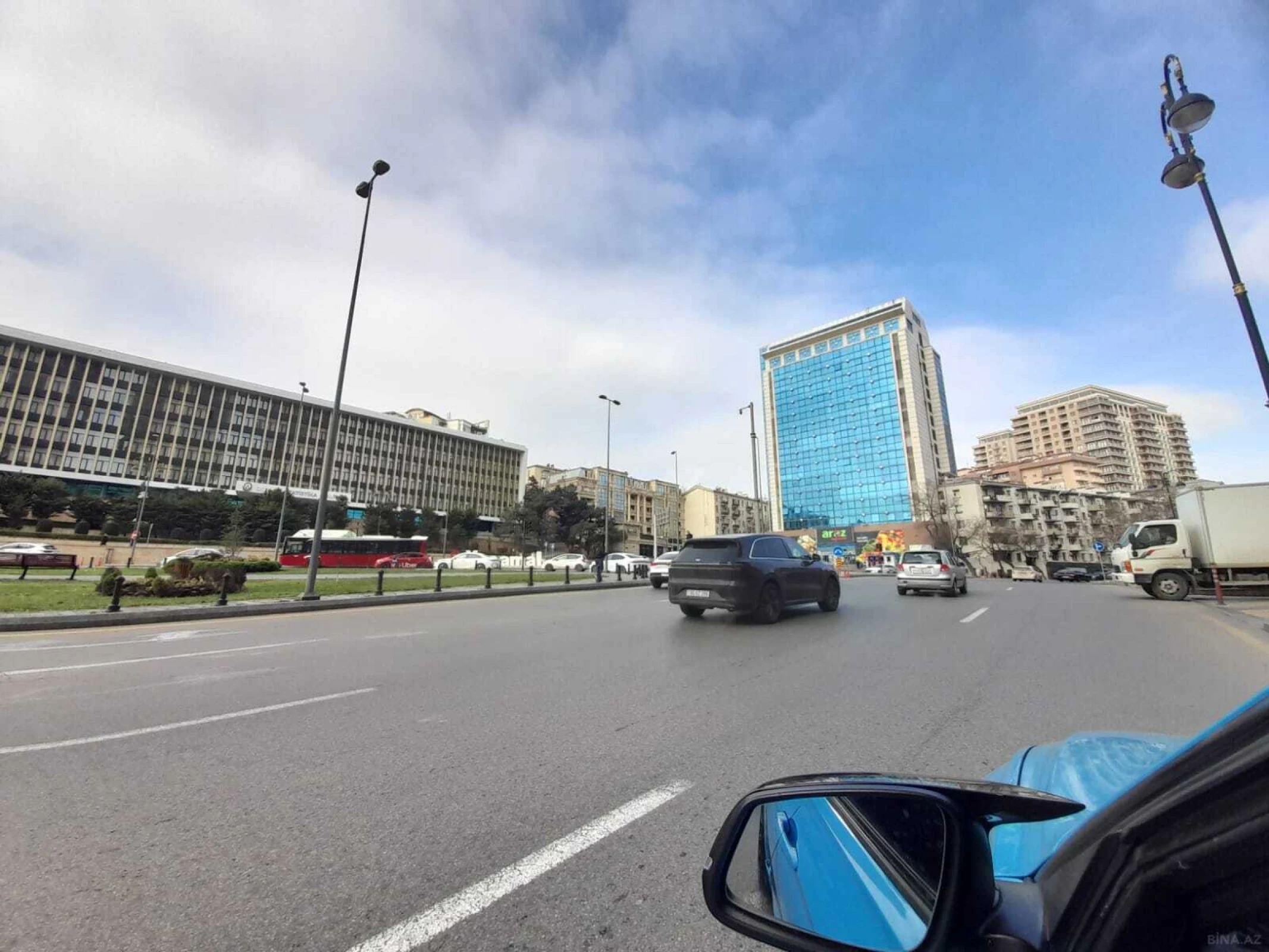 Satılır 1 otaqlı mənzil 38 m²