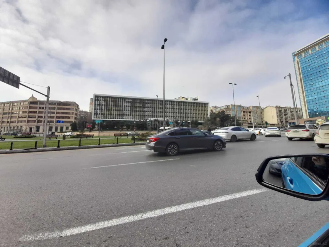 Satılır 1 otaqlı mənzil 38 m²