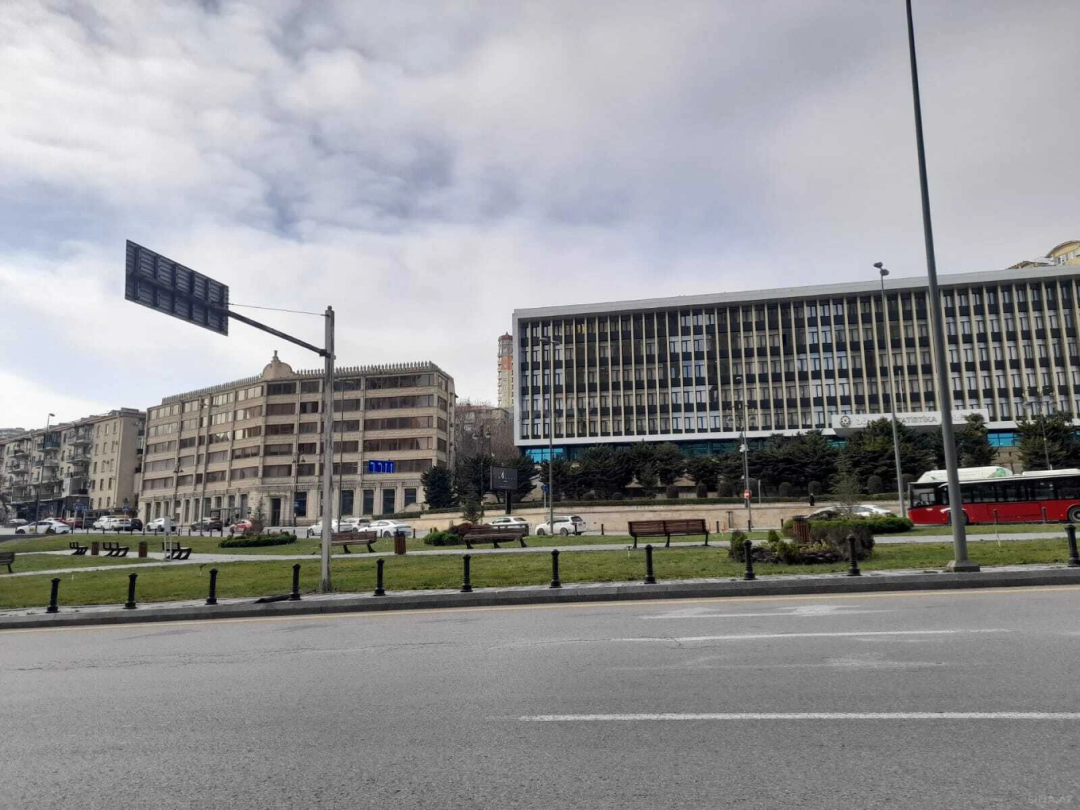 Satılır 1 otaqlı mənzil 38 m²