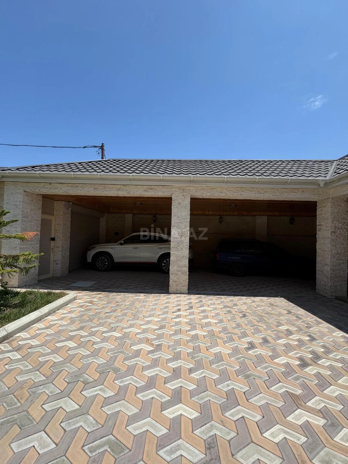 Satılır 6 otaqlı həyət evi 750 m²