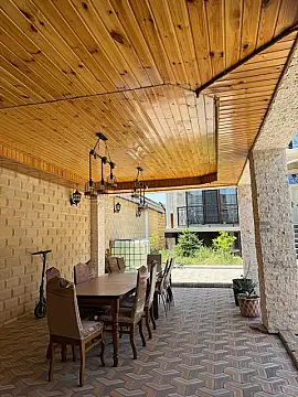 Satılır 6 otaqlı həyət evi 750 m²