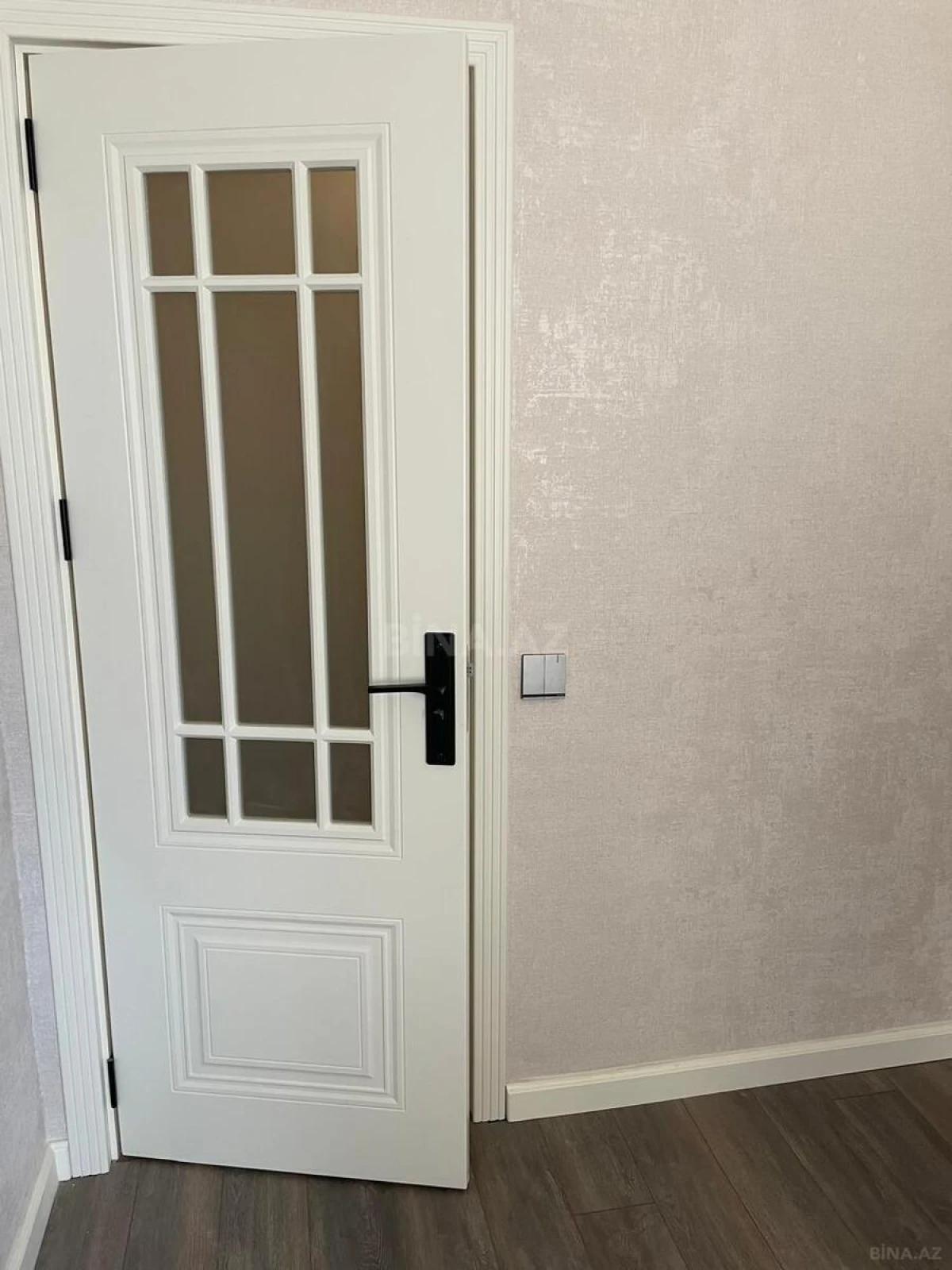 Satılır 3 otaqlı mənzil 120 m²