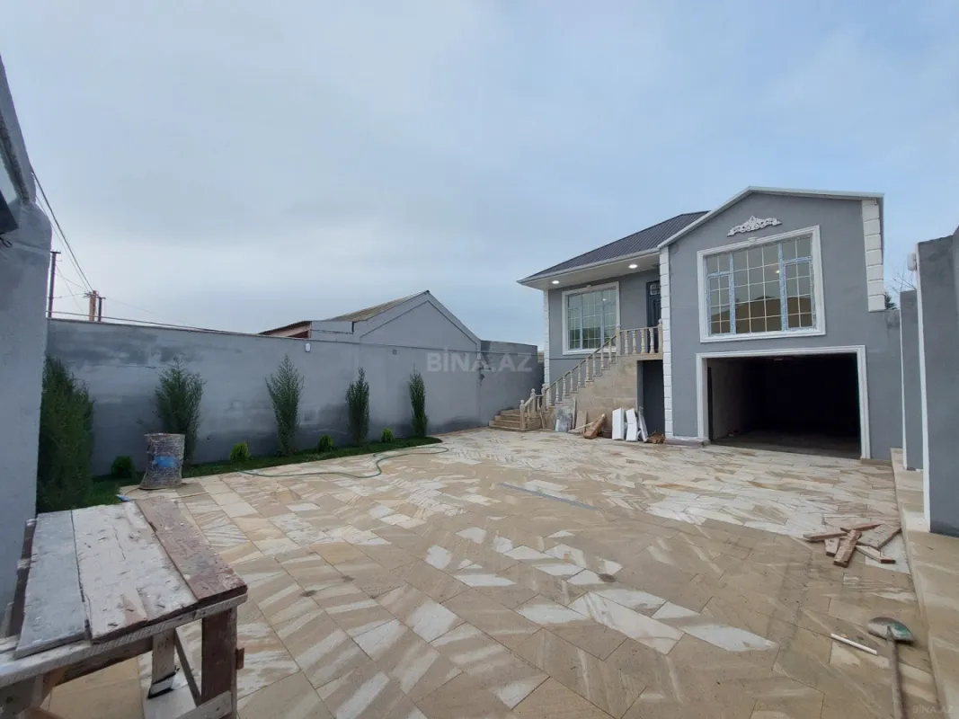 Satılır 4 otaqlı həyət evi 110 m²