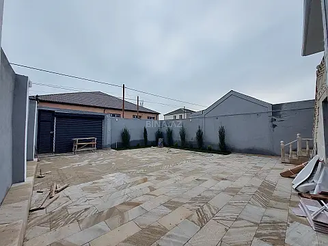 Satılır 4 otaqlı həyət evi 110 m²