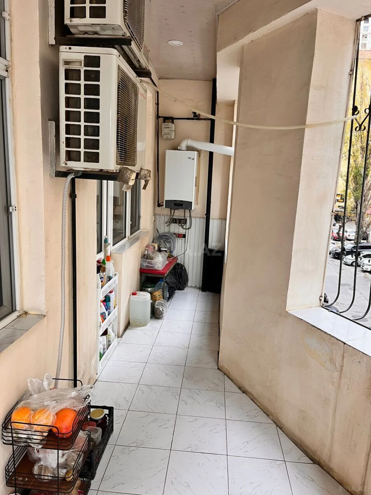 Satılır 4 otaqlı mənzil 203 m²