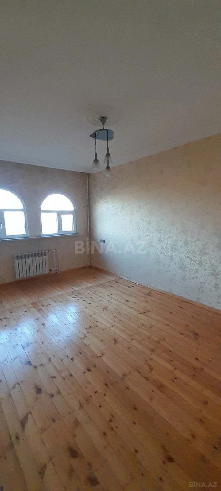 Satılır 4 otaqlı mənzil 100 m²