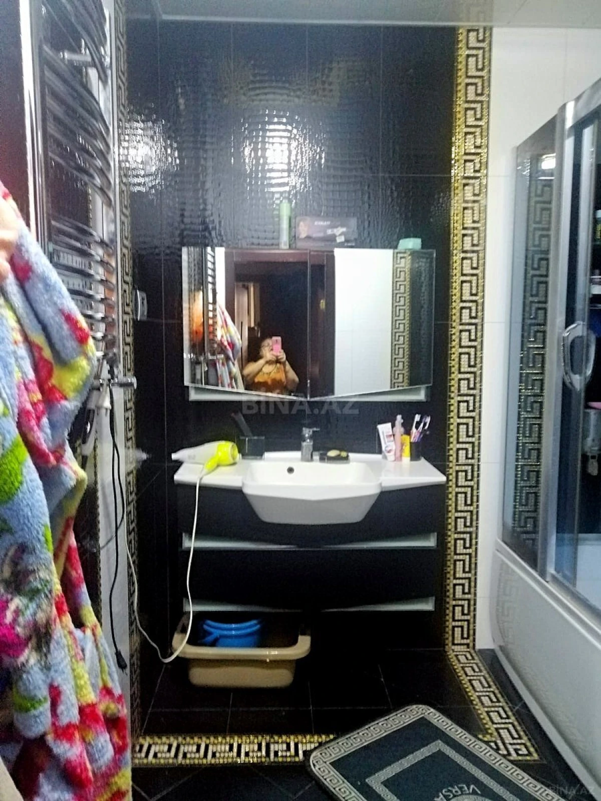 Satılır 3 otaqlı mənzil 133 m²