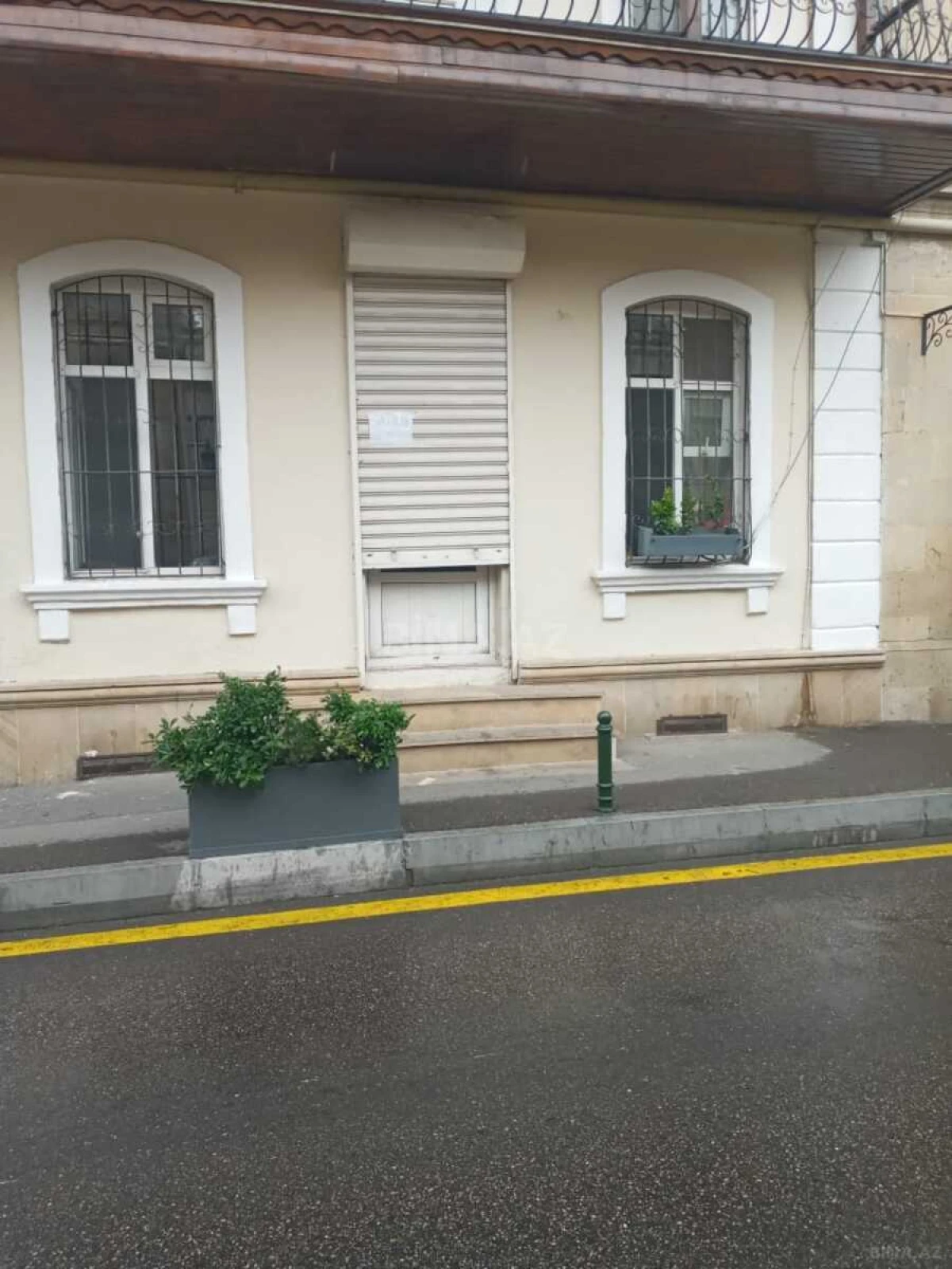 Satılır obyekt 103 m²