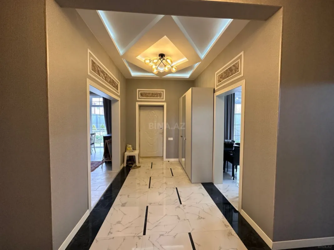 Kirayə verilir 4 otaqlı həyət evi 250 m²