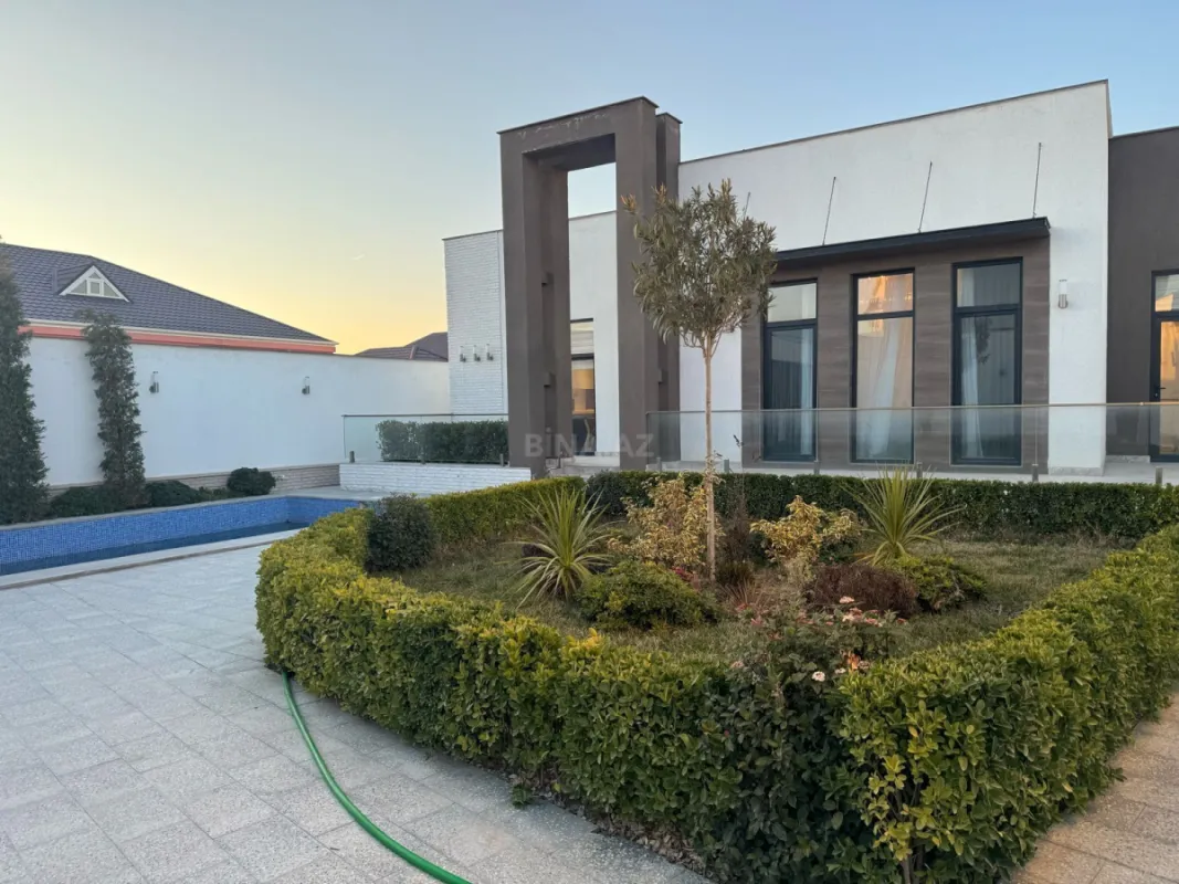 Kirayə verilir 4 otaqlı həyət evi 250 m²