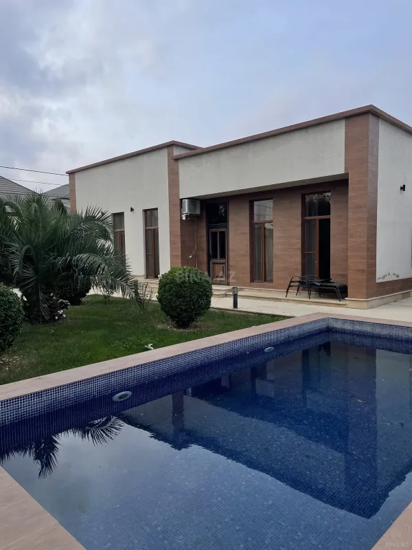 Kirayə verilir 4 otaqlı həyət evi 250 m²