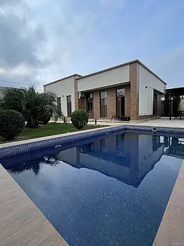 Kirayə verilir 4 otaqlı həyət evi 250 m² — Bakı, Mərdəkan 4 otaq 250.00 m²