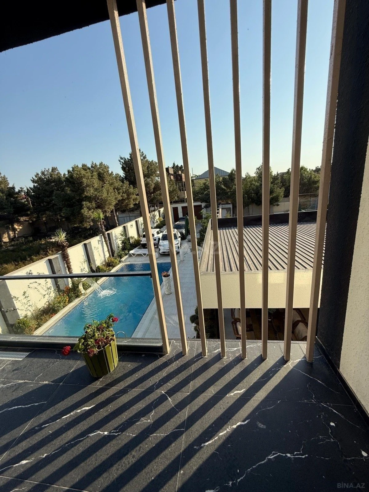 Kirayə verilir 5 otaqlı həyət evi 350 m²