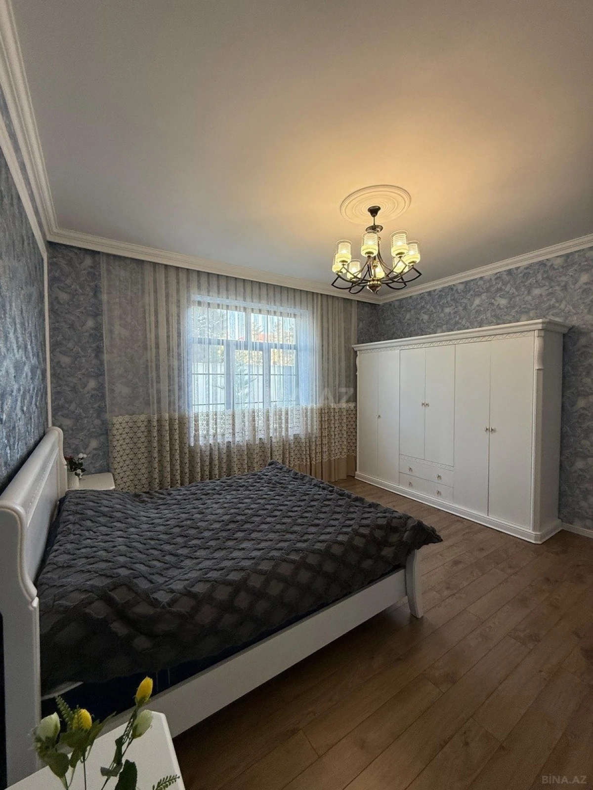 Kirayə verilir 5 otaqlı həyət evi 350 m²