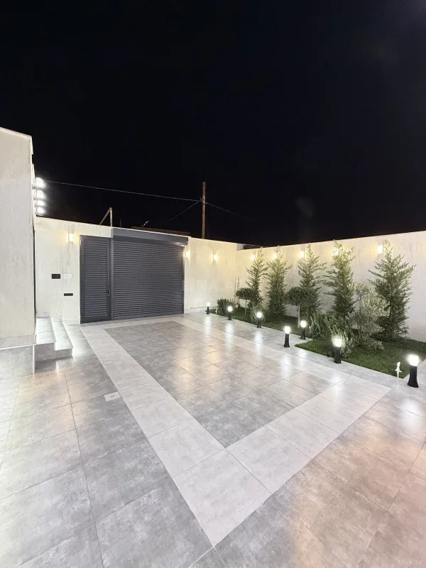 Satılır 4 otaqlı həyət evi 160 m²