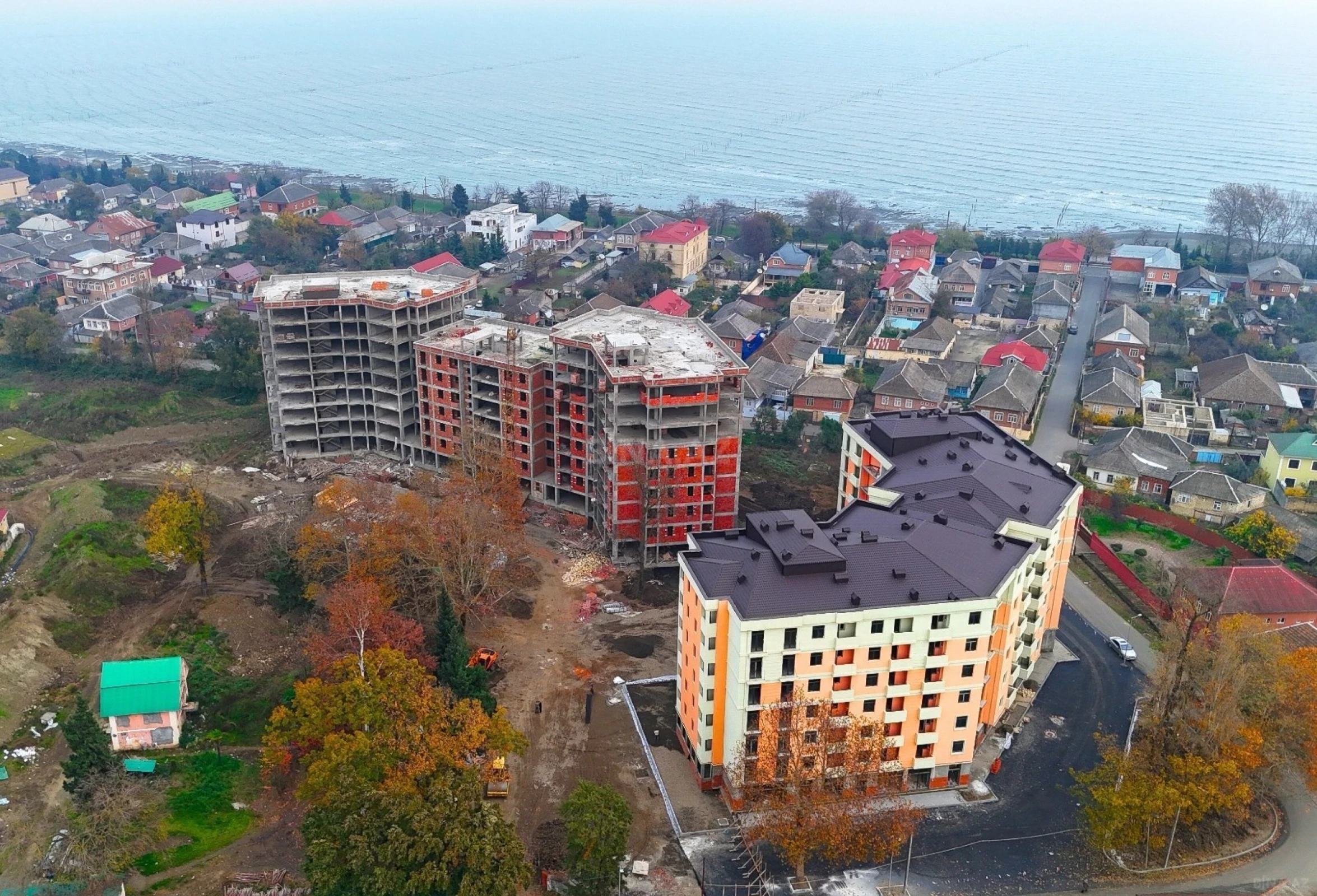 Satılır 2 otaqlı mənzil 75 m²