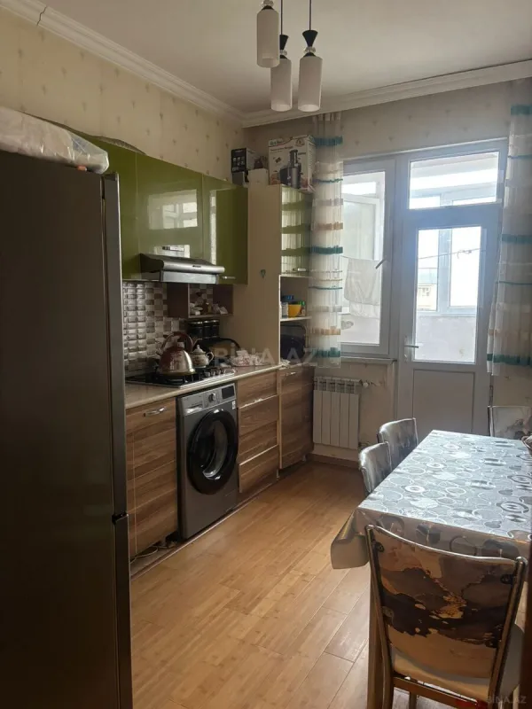 Satılır 2 otaqlı mənzil 62 m²