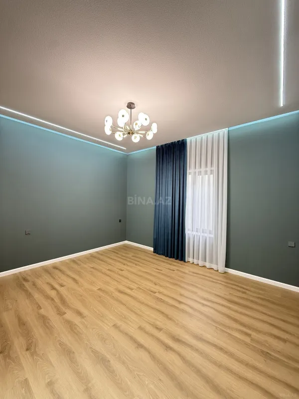 Satılır 4 otaqlı həyət evi 160 m²