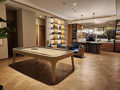 Kirayə verilir 2 otaqlı mənzil 92 m²