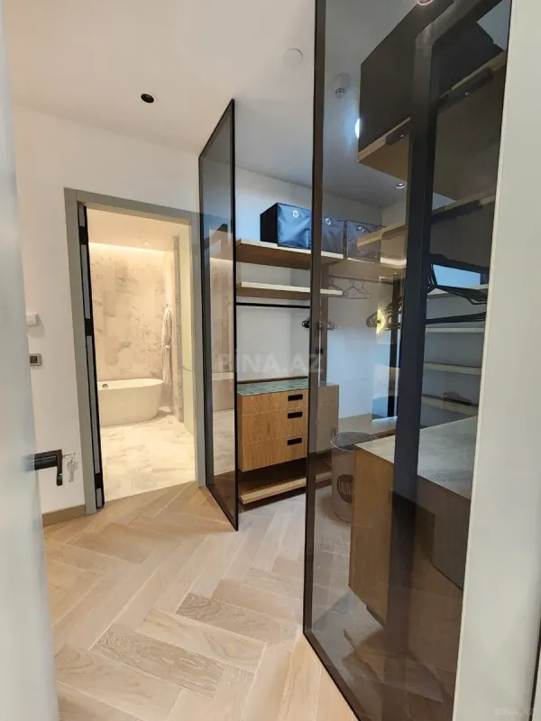 Kirayə verilir 2 otaqlı mənzil 92 m²