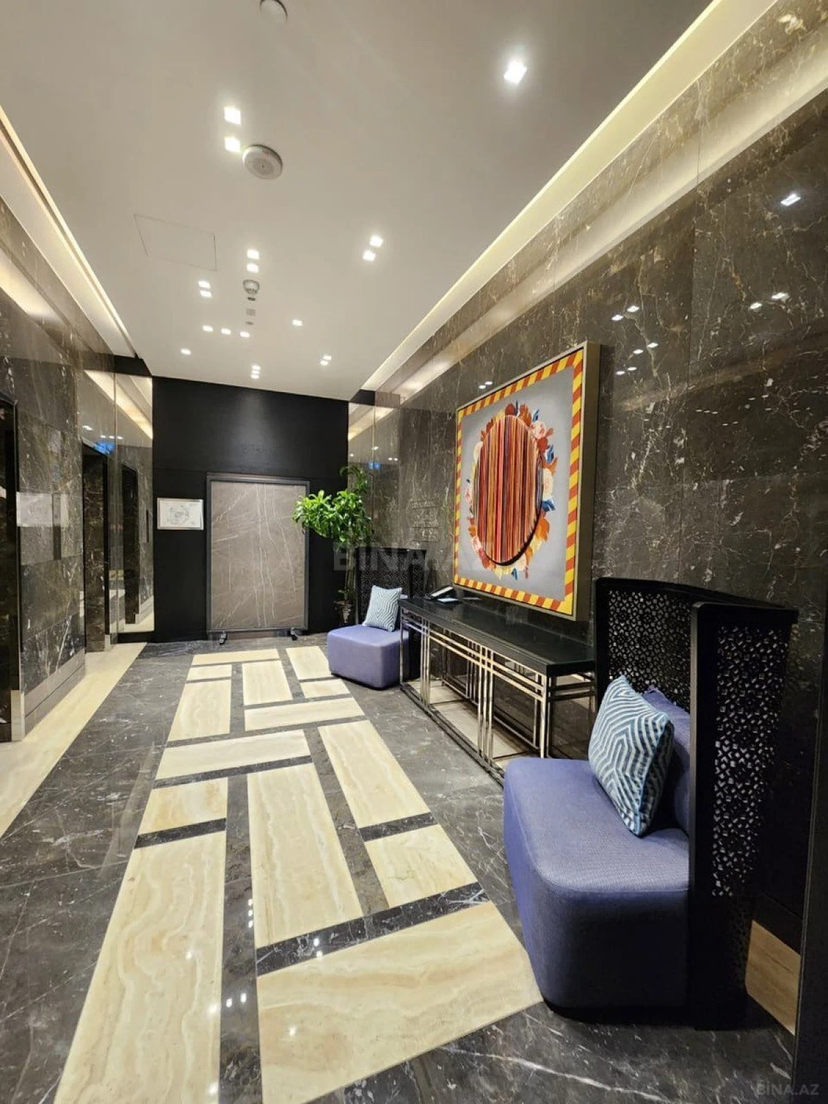 Kirayə verilir 2 otaqlı mənzil 92 m²