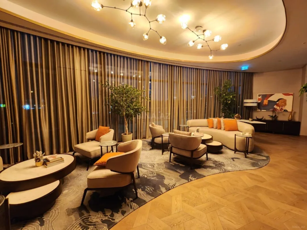 Kirayə verilir 2 otaqlı mənzil 92 m²