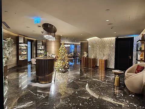 Kirayə verilir 2 otaqlı mənzil 92 m²