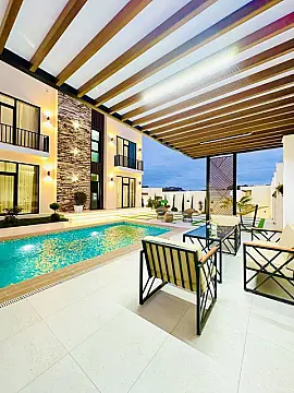 Satılır 5 otaqlı həyət evi 300 m²