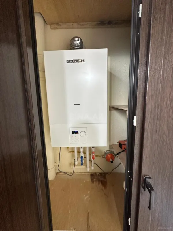 Satılır 3 otaqlı mənzil 125 m²