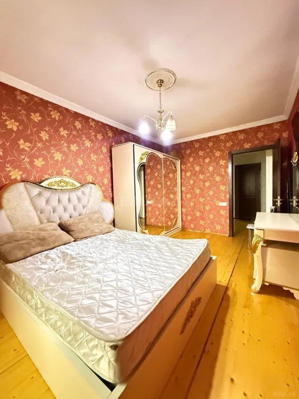 Satılır 2 otaqlı mənzil 75 m²
