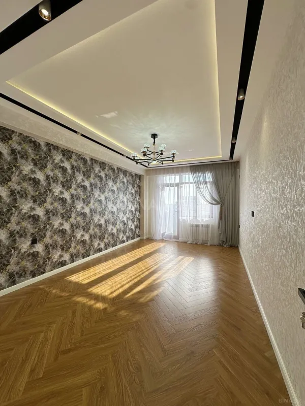 Satılır 3 otaqlı mənzil 115 m²
