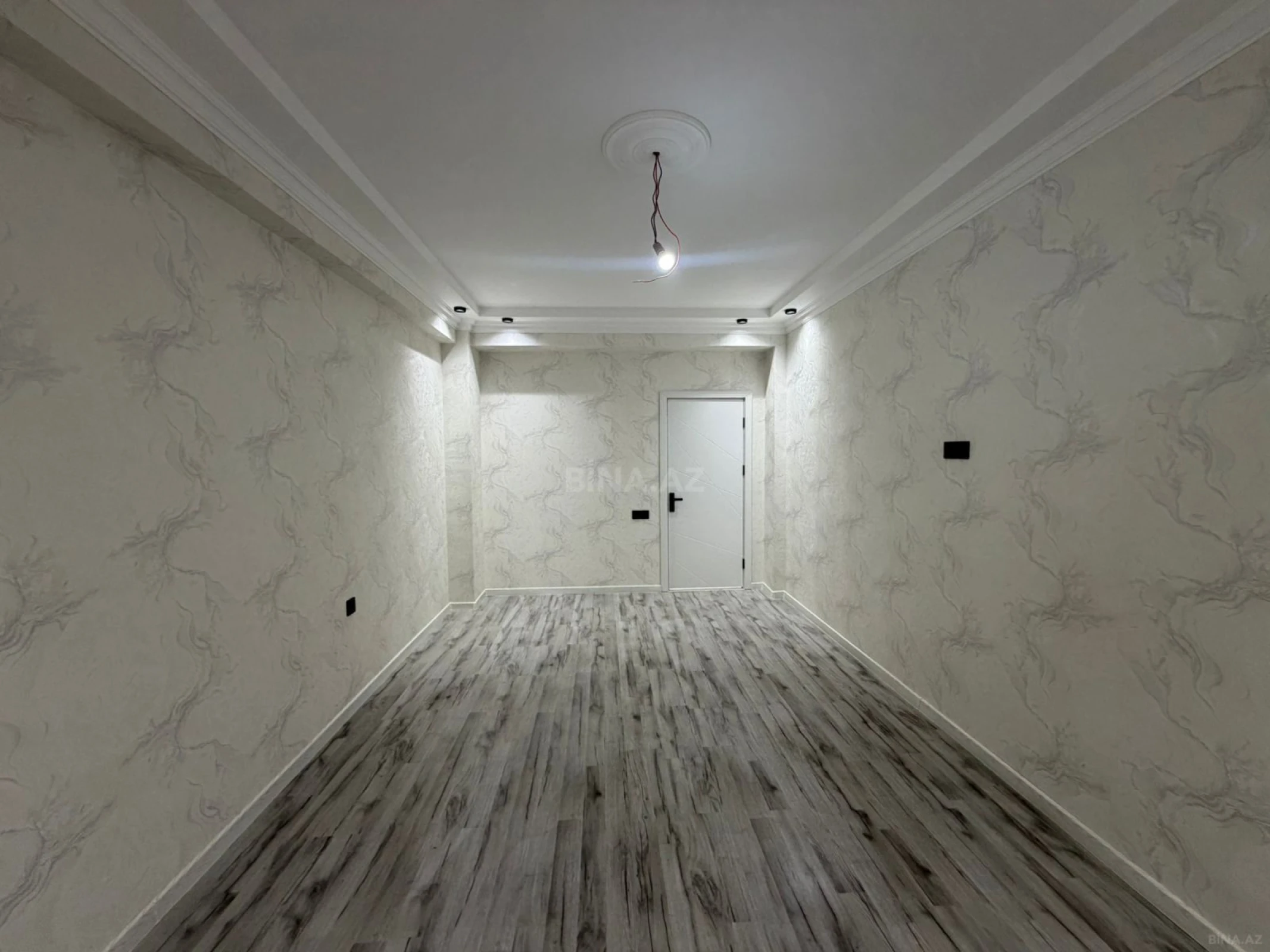 Satılır 2 otaqlı mənzil 59 m²