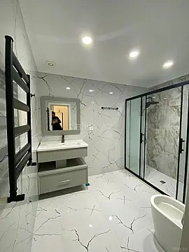 Satılır 3 otaqlı mənzil 160 m²