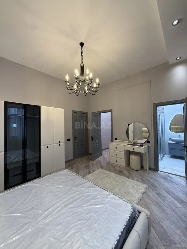 Satılır 4 otaqlı həyət evi 170 m²